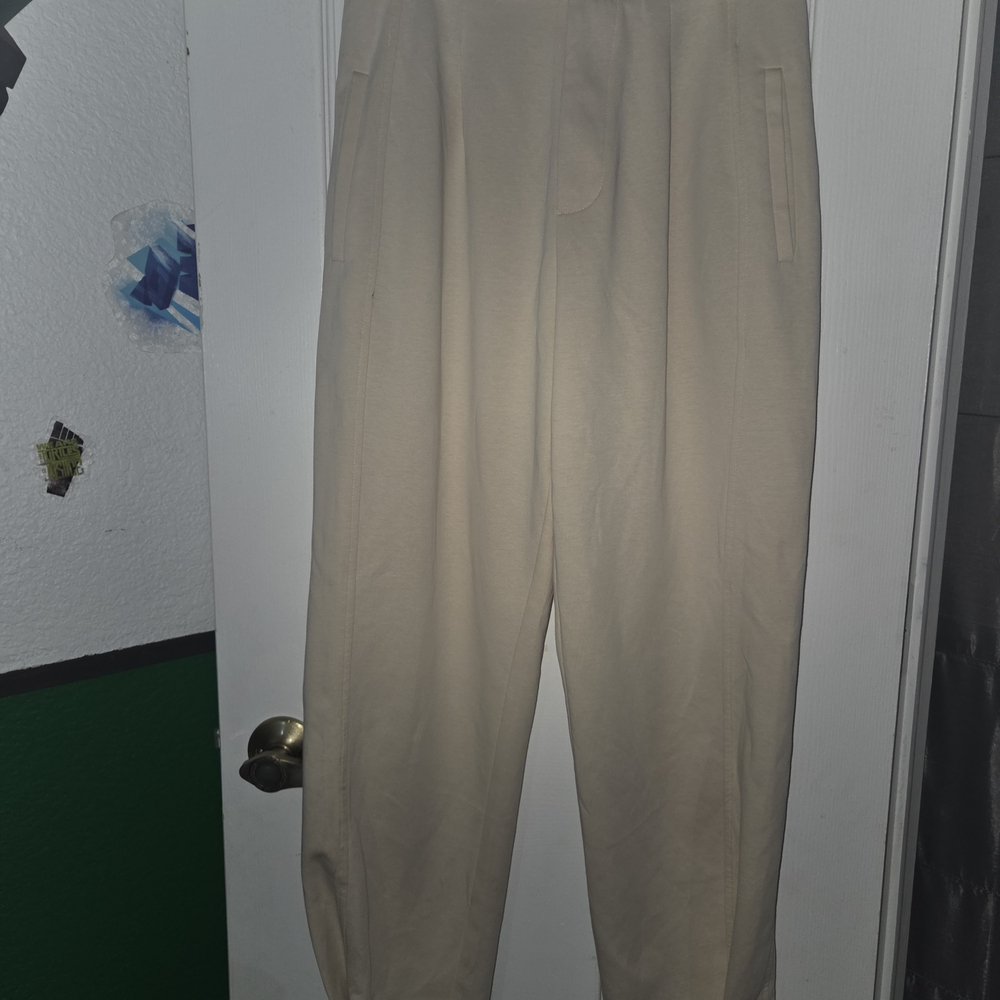 Women Plead Cream Pants With Button On Legs, Size Small
